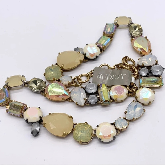 J. Crew Peach and White AB Jeweled Necklace NWT - Picture 2 of 6